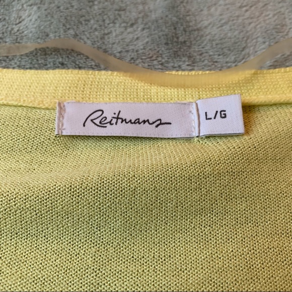 Reitman’s 3/4 Length Sleeve V-Neck Cardigan - Picture 2 of 5